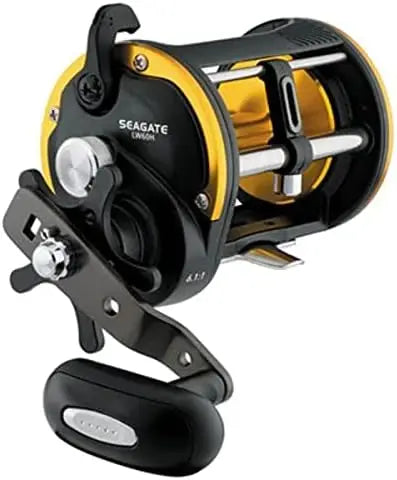 Conventional SGTLW60H Fishing Reel with Levelwind.