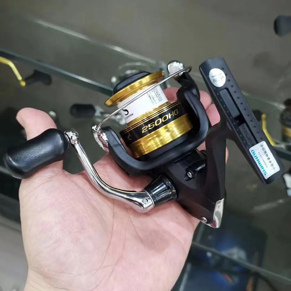SHIMANO FX Spinning Fishing Reel.