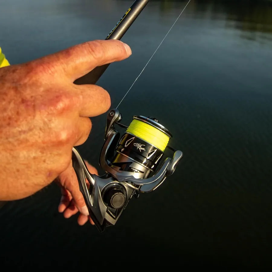 High Performance Spinning Reel with Carbon Rotor and Aluminum Body for Precision Fishing Applications 6.2:1 Gear Ratio.