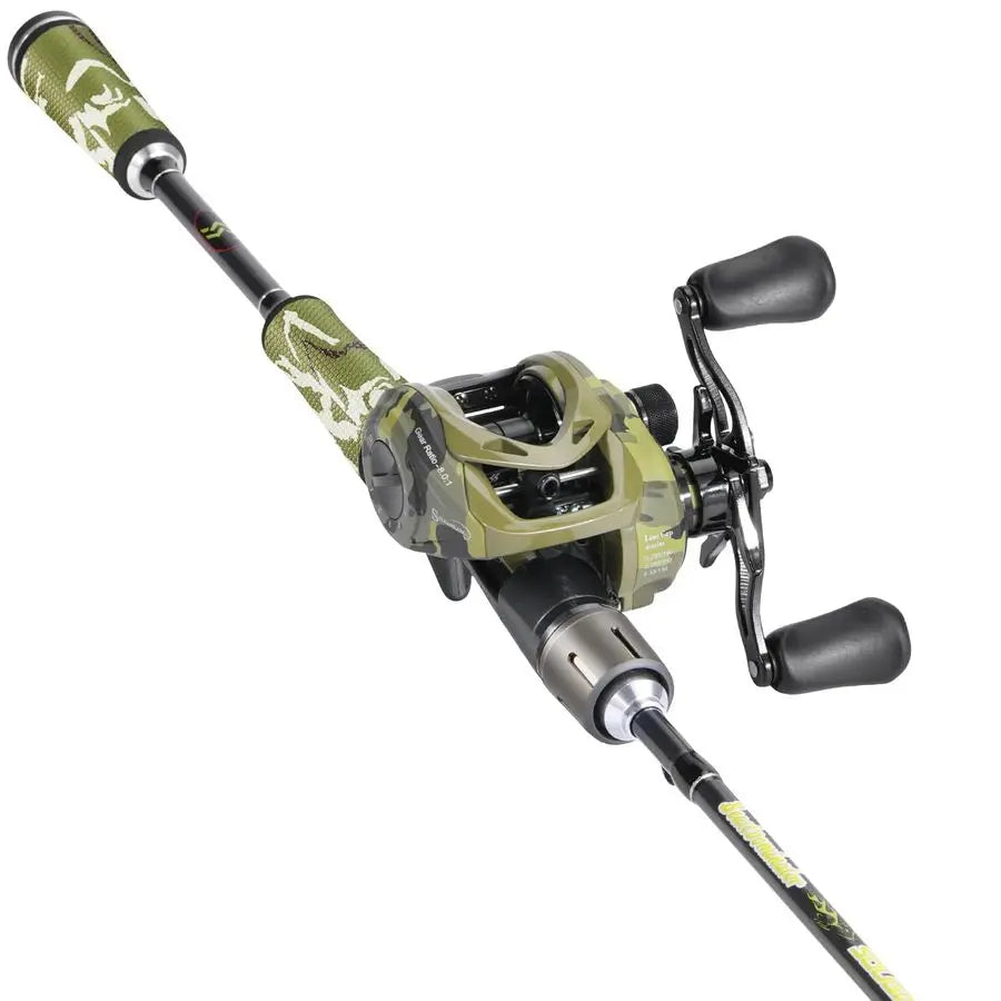 Baitcasting combo.